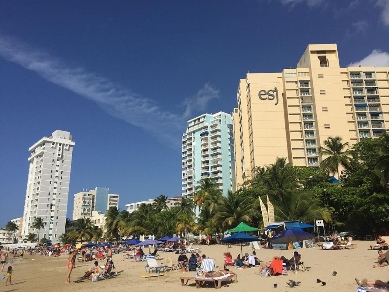 Tropical Studio At The Beach In Isla Verde San Juan Bagian luar foto